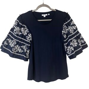 Chico's Women's Black Embroidered‎ Sleeve Top Size 0 Small Flared Sleeve